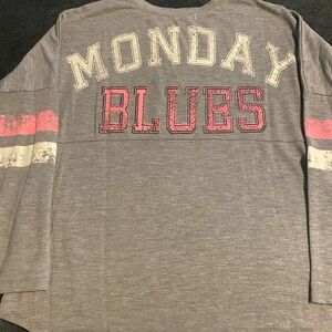 About A Girl Gray Long Sleeve Top